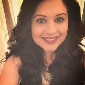 Meet your Posher, Emmily